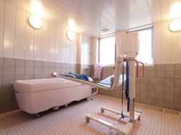 バリアフリー浴室設備