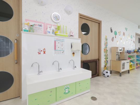 キッズスペース設置の洗面台