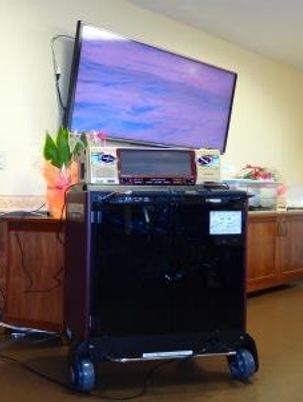 移動式大型テレビのスタンド