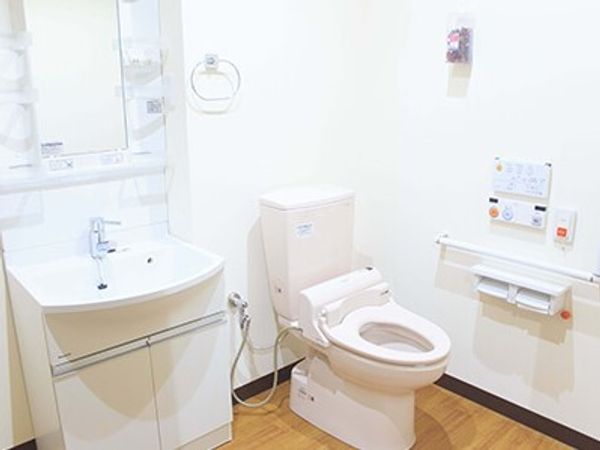 清潔感ある明るい洗面所
