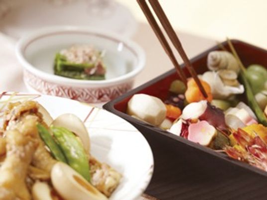 和風のバラエティ豊かな料理