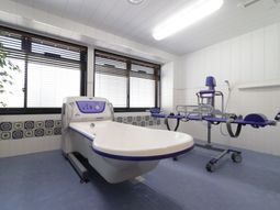清潔な浴室設備