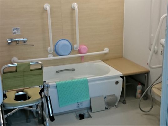 利用者用浴室設備