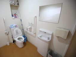 バリアフリー対応トイレ
