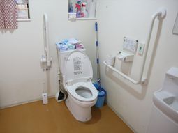 バリアフリートイレ