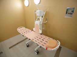 モダンな浴室設備