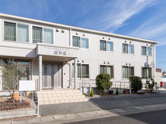 清潔な外観の建物