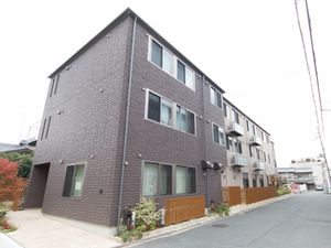 現代的な建物の外観