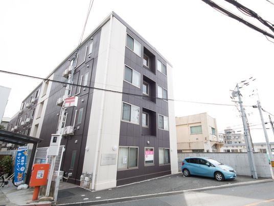 都市型の綺麗な外観