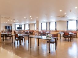 ゆとりあるダイニングルーム