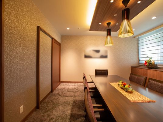 洋風デザインの食堂