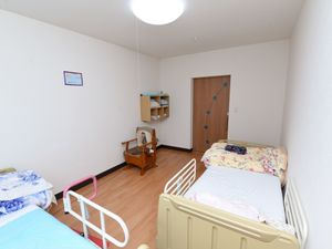 シンプルな個室居室