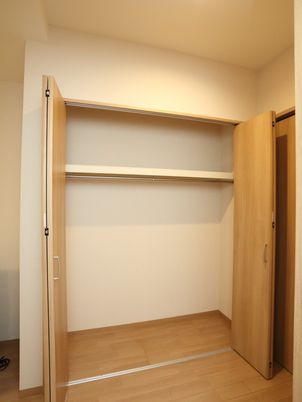 広々としたクローゼット空間