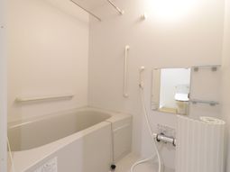 清潔な浴室設備