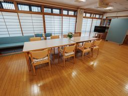 明るい和風のダイニングルーム  