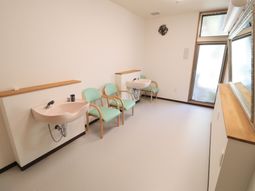 手洗い設備のある部屋