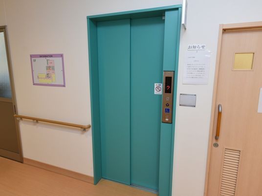バリアフリーエレベーター設置