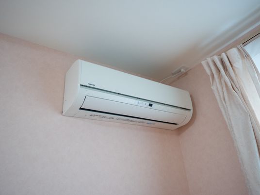 部屋のエアコン