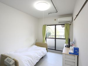 洋室とベッド