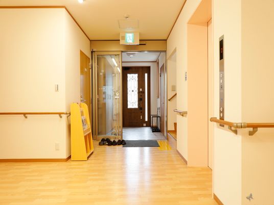 清潔な廊下