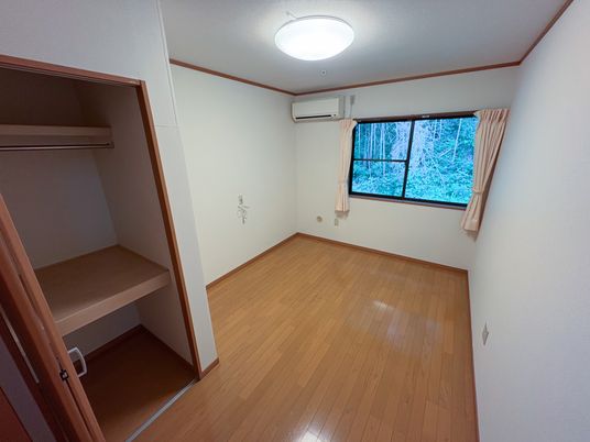 自然光あふれる居室