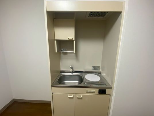 シンプルなキッチン