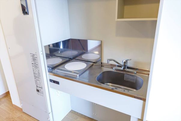調理器具が揃うキッチン