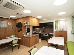 快適な食堂の様子