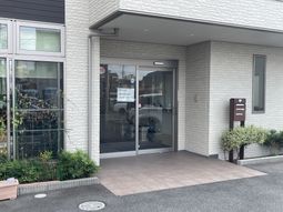 広々とした入口