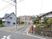 街中の建物外観