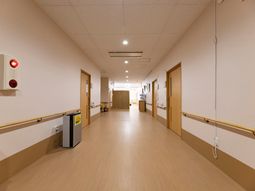 清潔感ある廊下
