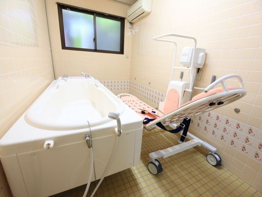 介護用バスルーム設備