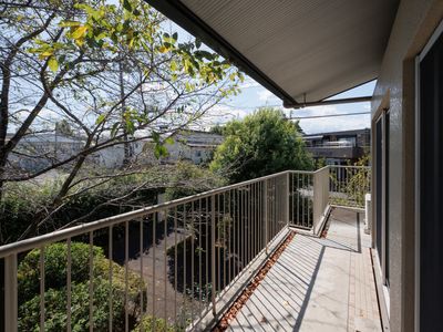 広々としたバルコニー風景