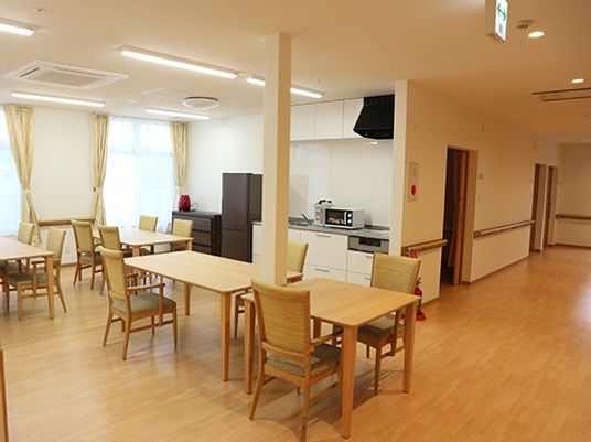 明るい清潔な居室
