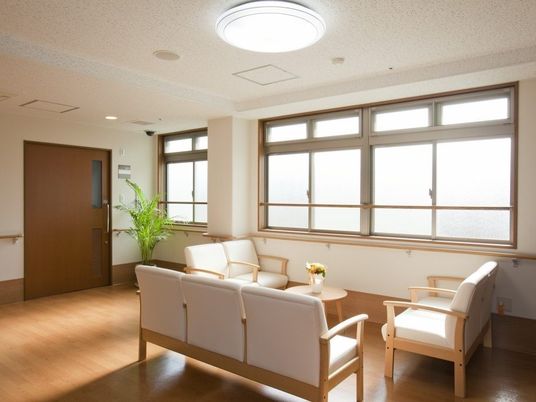 暖かみのある休憩室空間
