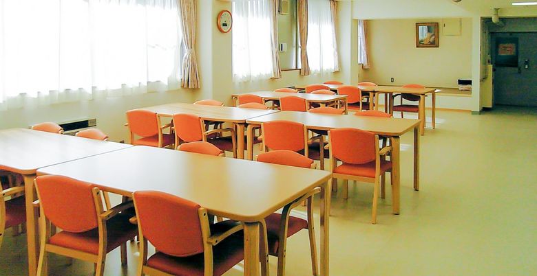 明るいダイニングルーム