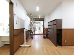 清潔感のある廊下の様子