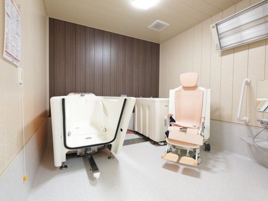 バリアフリー浴室設備