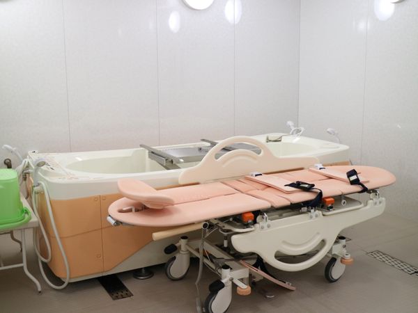 快適な介護用浴室設備