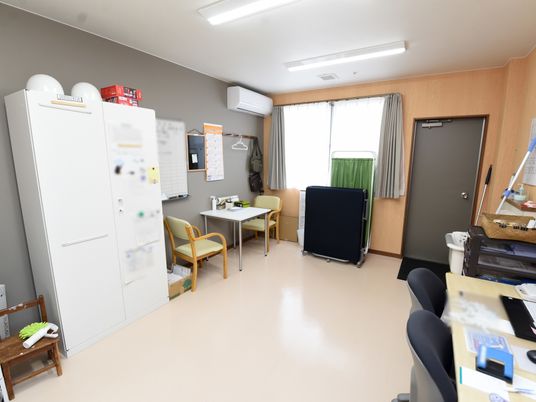 機能訓練用の広々とした部屋