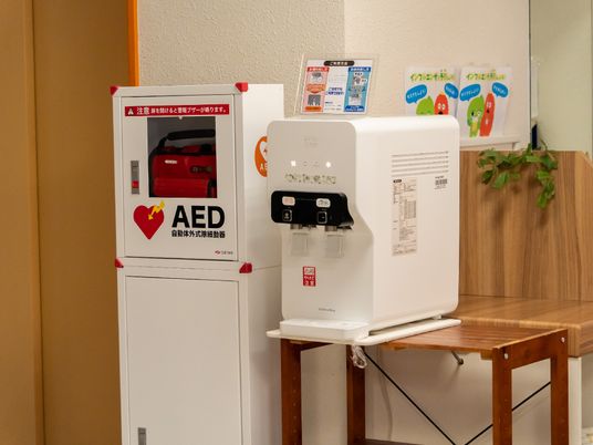 AEDとウォーターサーバーの設置
