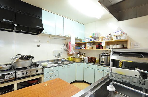 調理器具が整うキッチン  