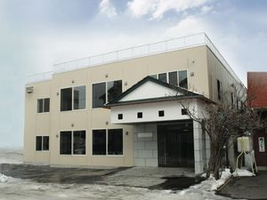 きれいな施設の外観