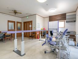 機能訓練器具がある部屋
