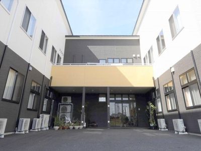 求職者向け施設の外観