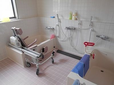 介護用浴室設備の紹介