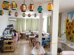 活動的な雰囲気の多目的室