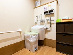 バリアフリー対応のトイレ