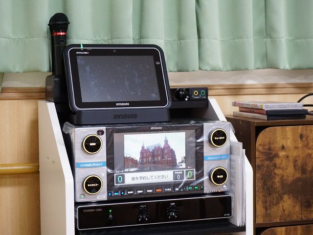 レクリエーション用機器 多目的室 レクリエーションを通してご利用者様に喜びを提供する、充実した設備のお仕事環境がこちらです。