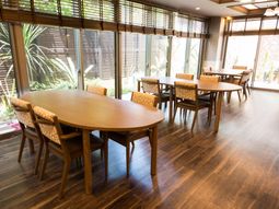 快適な食堂の様子